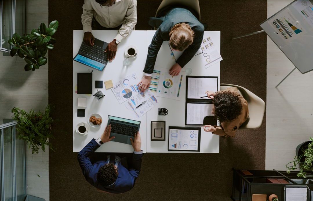 Internal recruiter collaborating with employees to support steady long-term hiring.